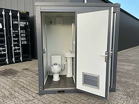 Field facility restroom “de luxe” - afbeelding 15 van  19