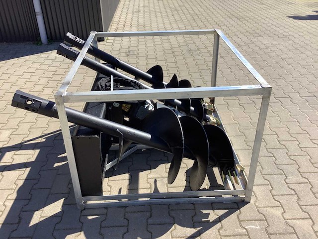 Field industries 450/200 set hydraulische grondboren schranklader - afbeelding 11 van  26