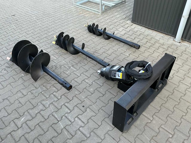 Field industries 450/200 set hydraulische grondboren schranklader - afbeelding 4 van  26