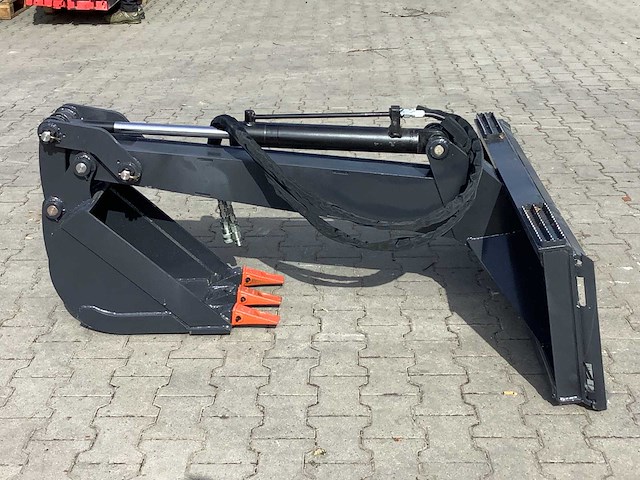 Field industries hydraulische giek met graafbak - afbeelding 1 van  2