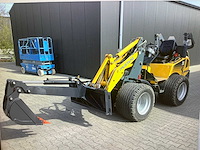 Field industries hydraulische giek met graafbak