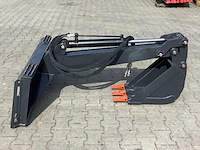 Field industries hydraulische giek met graafbak - afbeelding 3 van  3