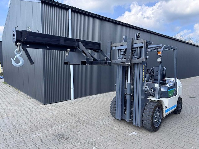 Field industries uitschuifbare jib voor heftruck - afbeelding 6 van  24