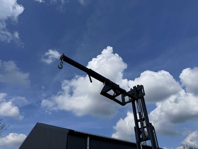 Field industries uitschuifbare jib voor heftruck - afbeelding 14 van  24