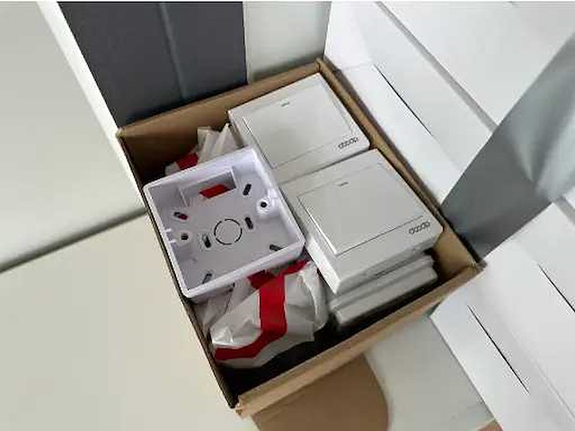 Field mobiele woonunit / tiny home / chalet met 2 slaapkamers + keuken - afbeelding 14 van  46