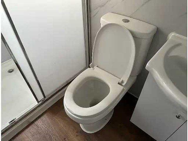 Field mobiele woonunit / tiny home / chalet met 2 slaapkamers + keuken - afbeelding 26 van  46