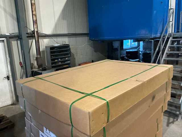 Field outdoor camp premium 2 daktent voor auto / car roof tent - afbeelding 5 van  13