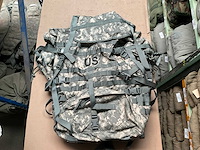 Field rucksack complete set new ucp - afbeelding 1 van  2