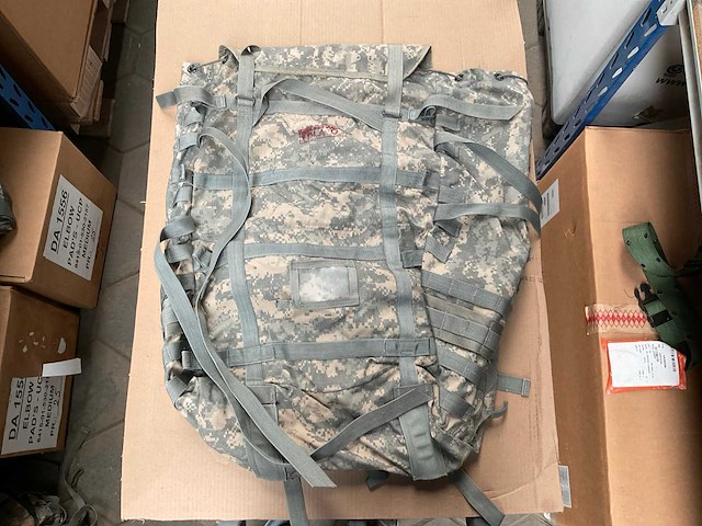 Field rucksack ucp (6x) - afbeelding 3 van  3