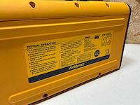 Fieldpiece 6cfm runquick vacuumpomp - afbeelding 7 van  12