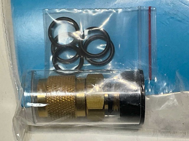 Fieldpiece servicepoort fitting vcrt 1/4" (9x) - afbeelding 2 van  4