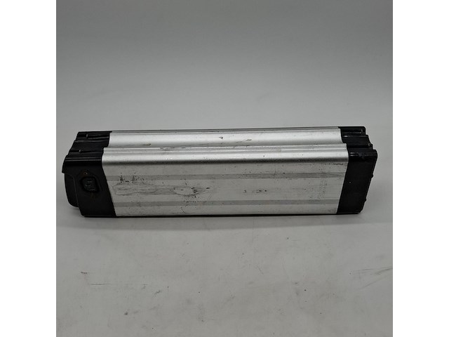 Fiets accu - afbeelding 7 van  13