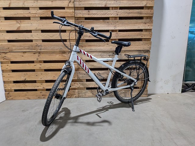 Fiets, santos, patrol bike - afbeelding 1 van  17