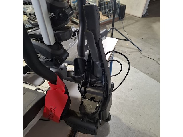 Fietsendrager, thule, ef931 - afbeelding 11 van  15