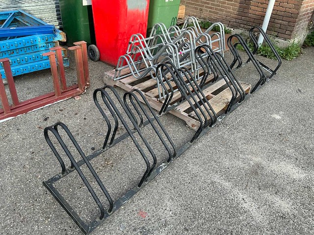 Fietsenrek (4x) - afbeelding 2 van  3