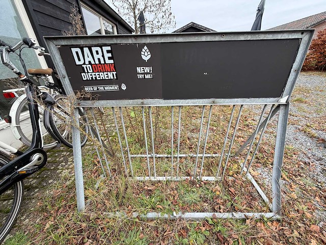 Fietsenrek - afbeelding 1 van  4