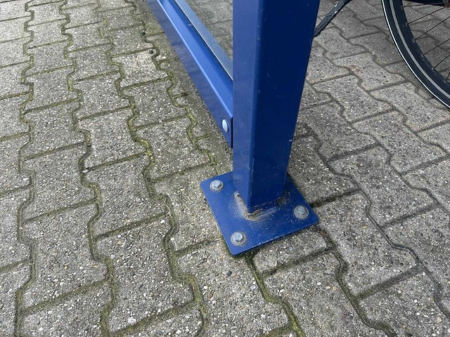 Fietsenstalling 9x4,5x2,5m - afbeelding 3 van  11