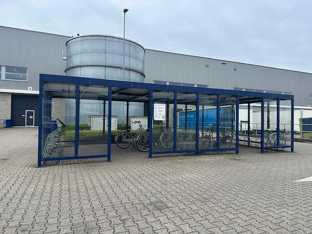 Fietsenstalling 9x4,5x2,5m - afbeelding 6 van  11