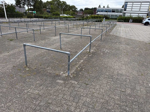 Fietsenstalling stijgerpijp - afbeelding 1 van  6