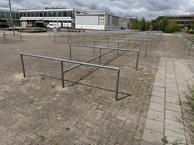 Fietsenstalling stijgerpijp - afbeelding 1 van  6
