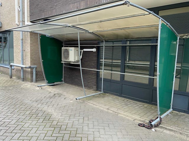 Fietsenstalling - afbeelding 2 van  8