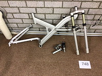 Fietsframe (2x) - afbeelding 2 van  3