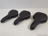 Fietszadels - 3 stuks - afbeelding 1 van  3