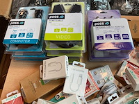 Fifo en poss en green mouse - oortje, lader, laadkabel, optical kabel, vga (100x) - afbeelding 5 van  5