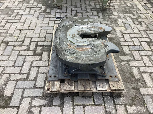 Fifth wheel - afbeelding 3 van  4