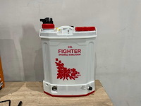 Fighter - ft-688 - rugspuit op batterij - afbeelding 4 van  8