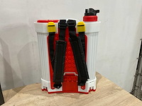 Fighter - ft-688 - rugspuit op batterij - afbeelding 3 van  6