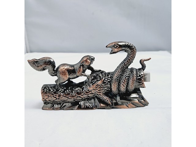 Fighting squirrel aansteker - afbeelding 2 van  5