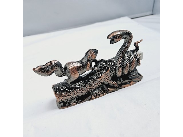 Fighting squirrel aansteker - afbeelding 3 van  5