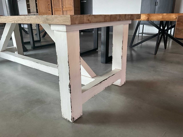 Figureus eetkamertafel - afbeelding 15 van  16