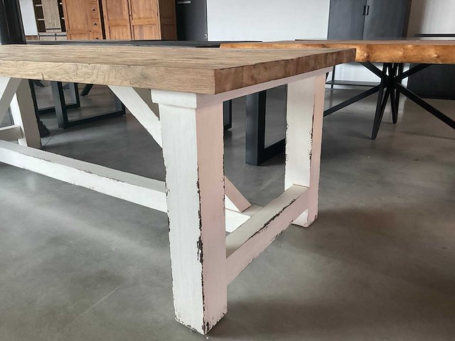 Figureus eetkamertafel - afbeelding 13 van  16