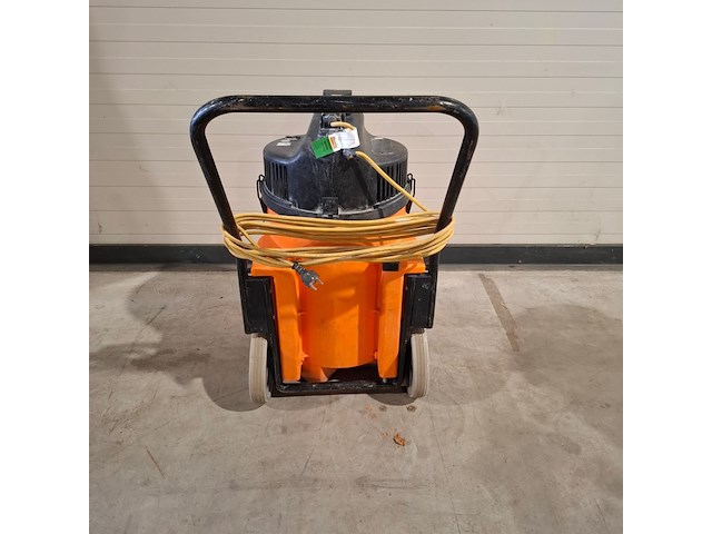 Fijnstofafscheider 230v numatic, ndd 900 a, bouwjaar 2016 - afbeelding 3 van  5