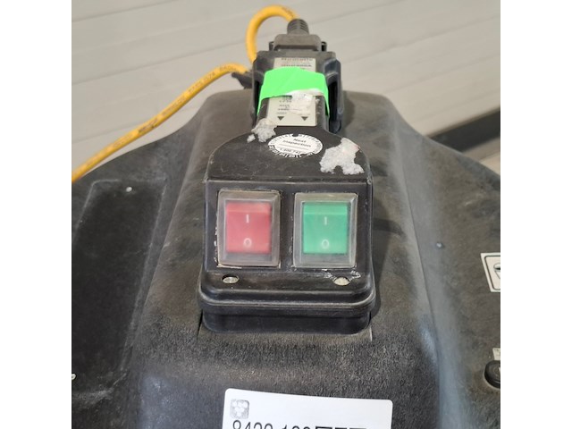 Fijnstofafscheider 230v numatic, ndd 900 a, bouwjaar 2017 - afbeelding 4 van  7