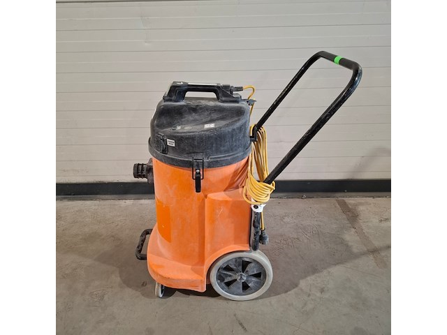 Fijnstofafscheider 230v numatic, ned 900 a, bouwjaar 2018 - afbeelding 2 van  6