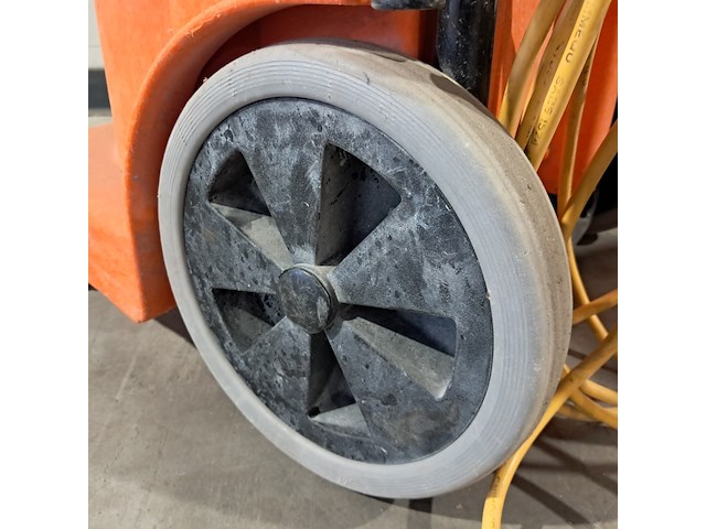 Fijnstofafscheider 230v numatic, ned 900 a, bouwjaar 2019 - afbeelding 5 van  18