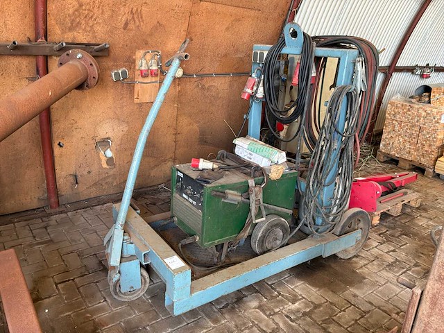 Filarc mma 350 rt las apparaat op mobiel onderstel - afbeelding 1 van  8