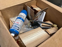 Filler & bleeder kit - afbeelding 3 van  4