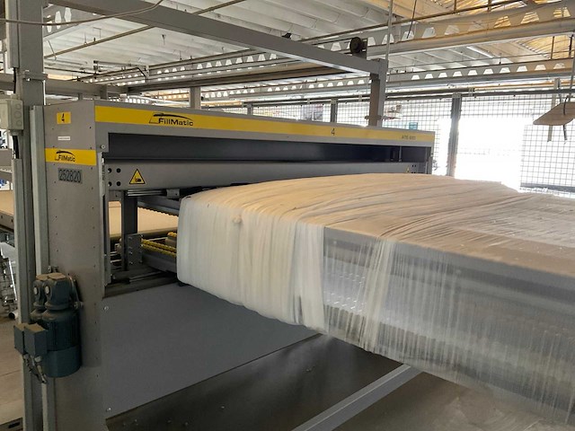 Fillmatic matrassen assemblage lijn - afbeelding 9 van  23