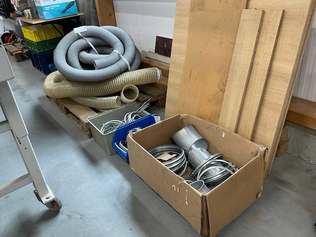 Filterafzuiginstallatie slangen en klemmen - afbeelding 1 van  5
