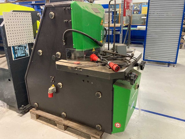 Fim - 1995 - versa 204 - pons- en knipmachine - afbeelding 2 van  5