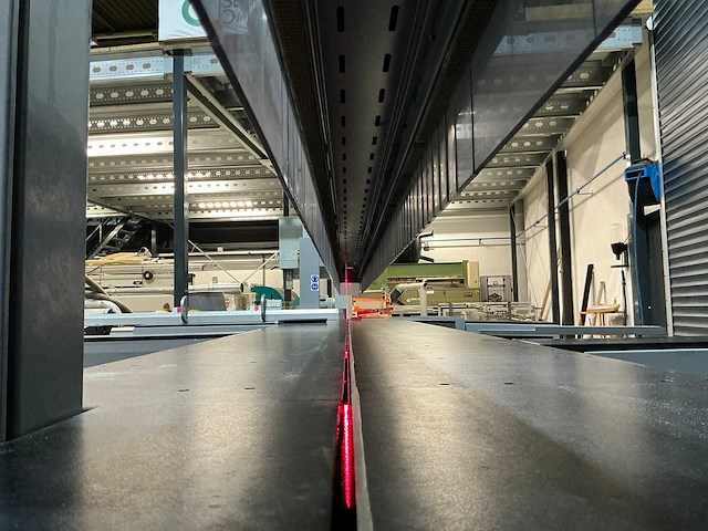 Fimal - 2018 - concept 350 - formaatcirkelzaagmachine - afbeelding 24 van  24