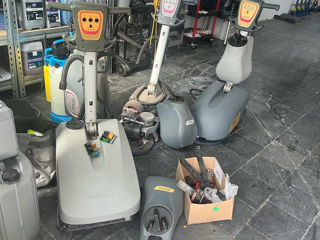 Fimap minny 16 compacte schrob-/zuigmachine (vloerreinigingsmachine) - afbeelding 11 van  22
