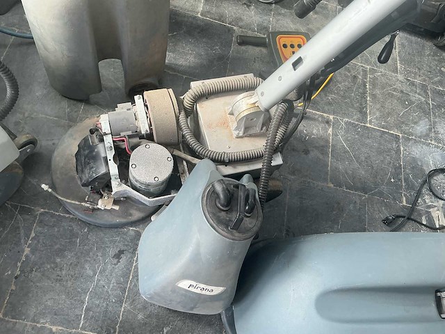 Fimap minny 16 compacte schrob-/zuigmachine (vloerreinigingsmachine) - afbeelding 3 van  10