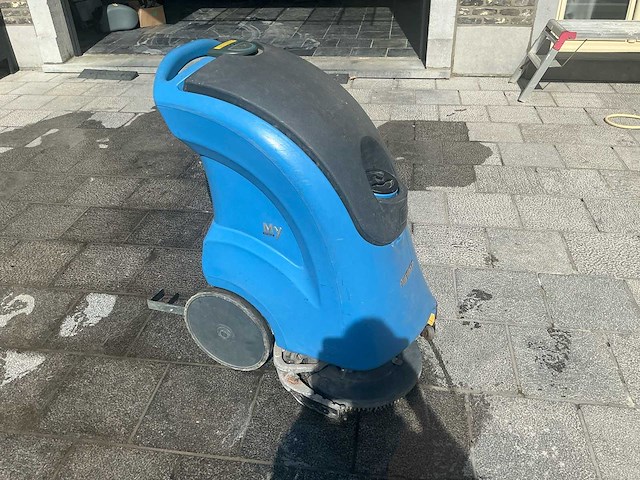 Fimap minny 16 compacte schrob-/zuigmachine (vloerreinigingsmachine) - afbeelding 10 van  10