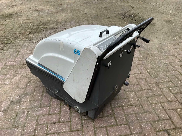 Fimap q65b elektrische straatveegmachine - afbeelding 5 van  10