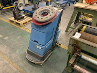 Fimap y 45e schrob- en zuigmachine - afbeelding 1 van  7